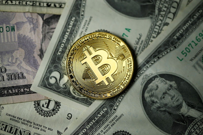 Bitcoin, spot ETF kararı yaklaşırken yıla 45.000 doları aşarak başladı