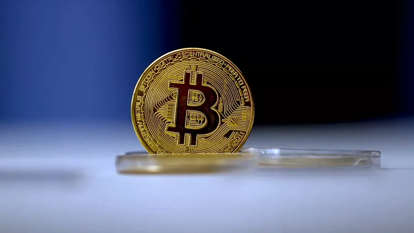 Yanlış haberle Bitcoin 30 bin doları test etti